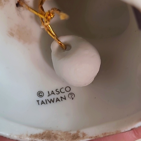 Vintage 70s 4.25" Tall Jasco Critters Cat Kitten Porcelain Bell with Butterfly - Picture 15 of 15